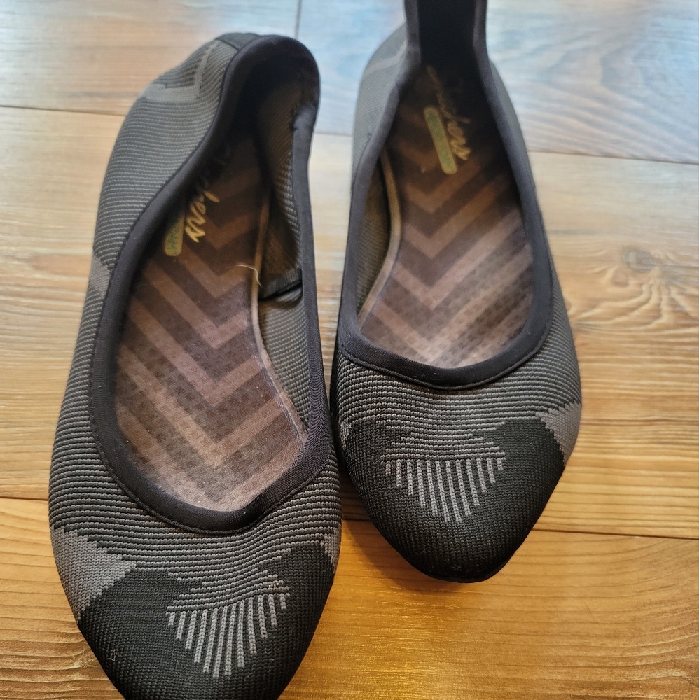 Sketchers cleo flat